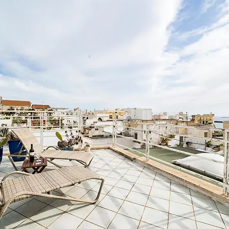 Lapuritate Via Cariddi * Gallipoli